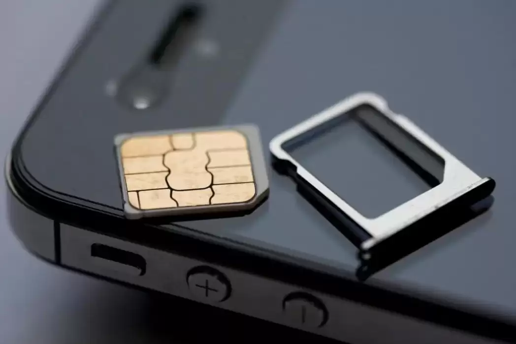 双卡iPhone 12 pro max为什么只有一个卡槽?如何插卡? 双卡iPhone 12 pro max为什么只有一个卡槽?如何插卡?