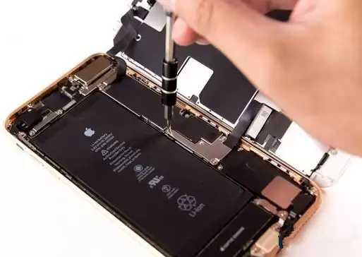 旧iPhone电池怎么换?去哪换更安全? 旧iPhone电池怎么换?去哪换更安全?