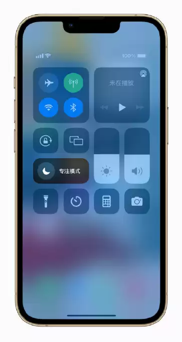 iPhone 小技巧:打开游戏时自动开启“专注模式” iPhone 小技巧:打开游戏时自动开启“专注模式”