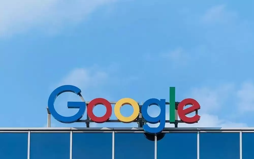 谷歌自由现金流首次转负，上调全年资本开支至最高2050亿美元，盘后跌逾4%