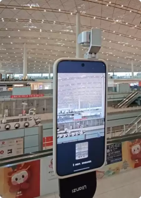 荣耀关海涛:Robot Phone亮相世界杯决赛,还曾预测西班牙夺冠