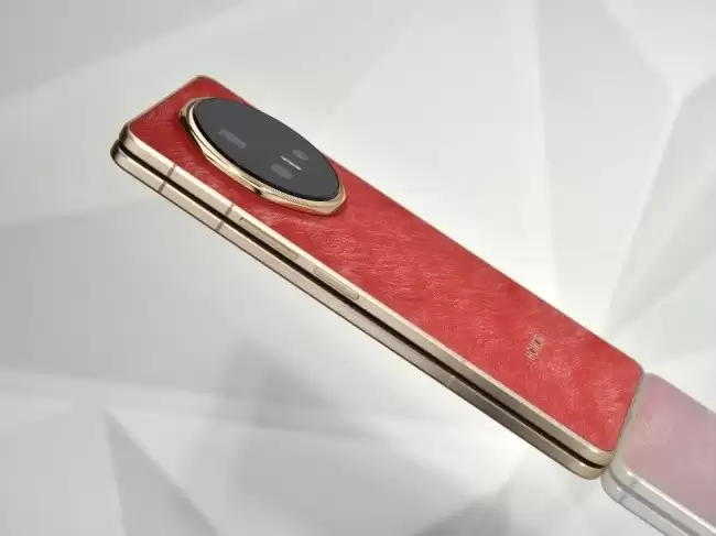 8000元买什么折叠屏手机好推荐？荣耀Magic V6轻薄续航双优之选