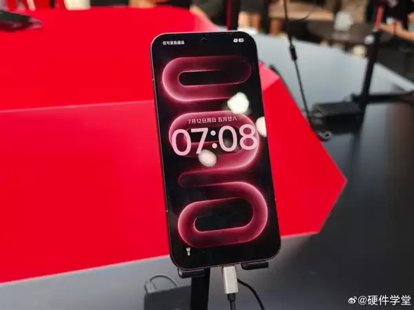 同档位最全能的高端旗舰!高通侯明娟首发开箱REDMI K100 Pro Max