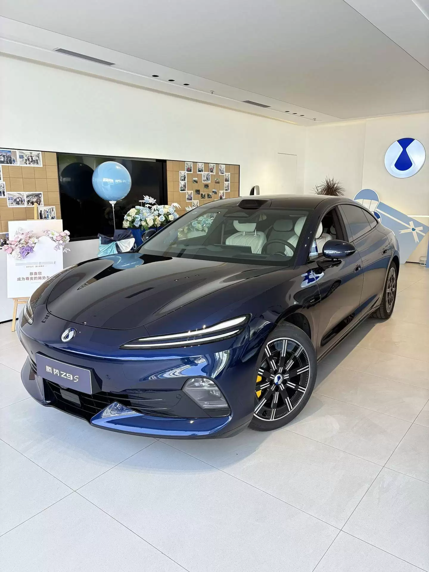 腾势Z9S开启预售!近5米1车身配1210马力,续航达1100km还有后轮转向