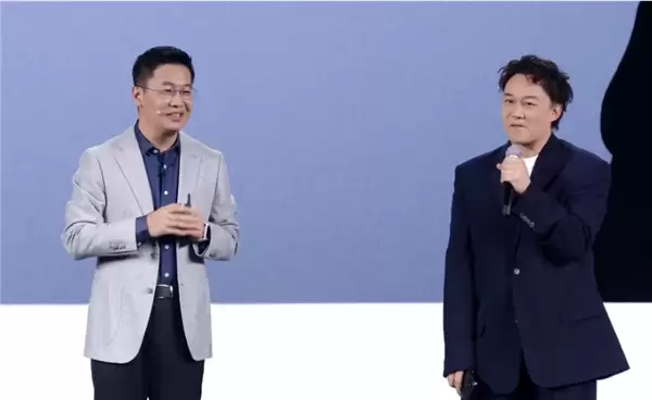 REDMI K100 Pro Max搭载独家2.1立体声系统:双1115D+1620低音炮