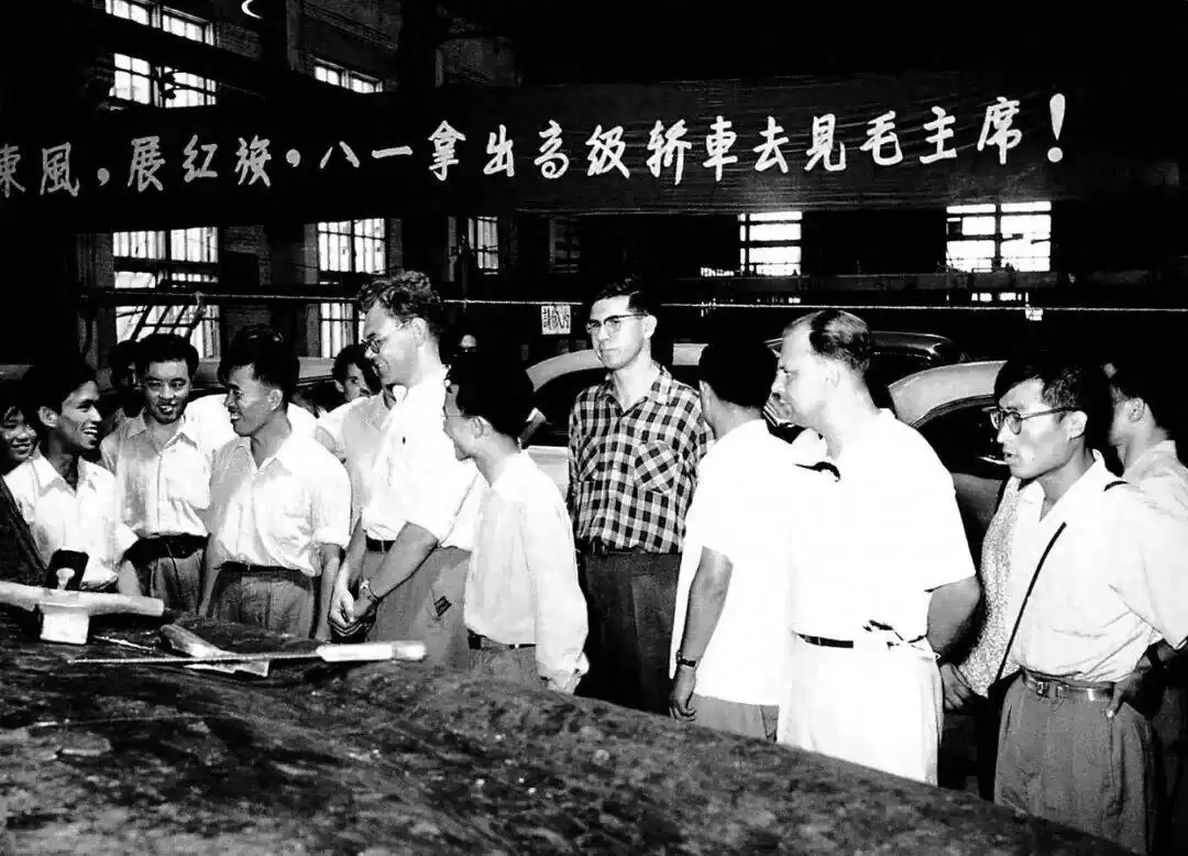 从33天奇迹到博物馆珍藏：新中国首辆高级轿车书写自主创新华章