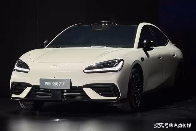 吉利银河TT：以时尚美学破圈 重新定义年轻出行新范式
