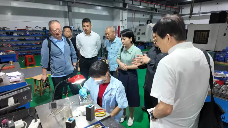 人民论坛实地调研松典相机：硬核技术筑基，权威荣誉印证国货影像价值跃升