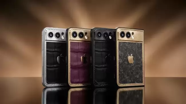 抢跑苹果官方：奢侈品牌 Caviar 官宣定制版 iPhone Ultra 折叠屏手机 13840 美元起