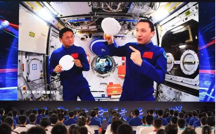 “梦天实验舱”获上海科技进步一等奖，上海航天人12年打造顶级太空实验室