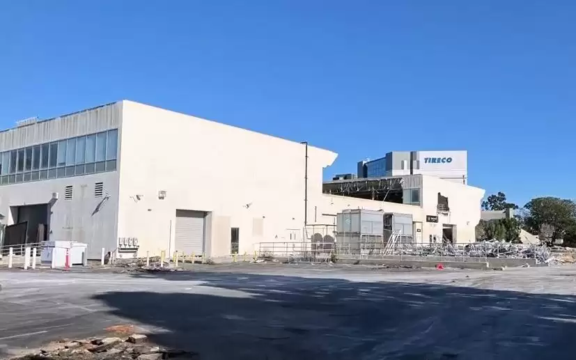 博主实地探访法拉第未来厂房：早已人去楼空
