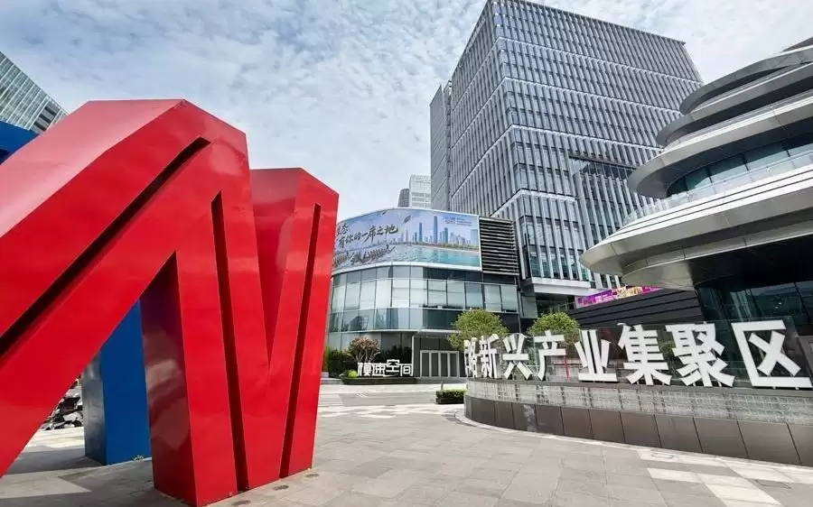 人工智能：“年轻的事业”创新如潮｜牢记初心使命 奋进复兴征程