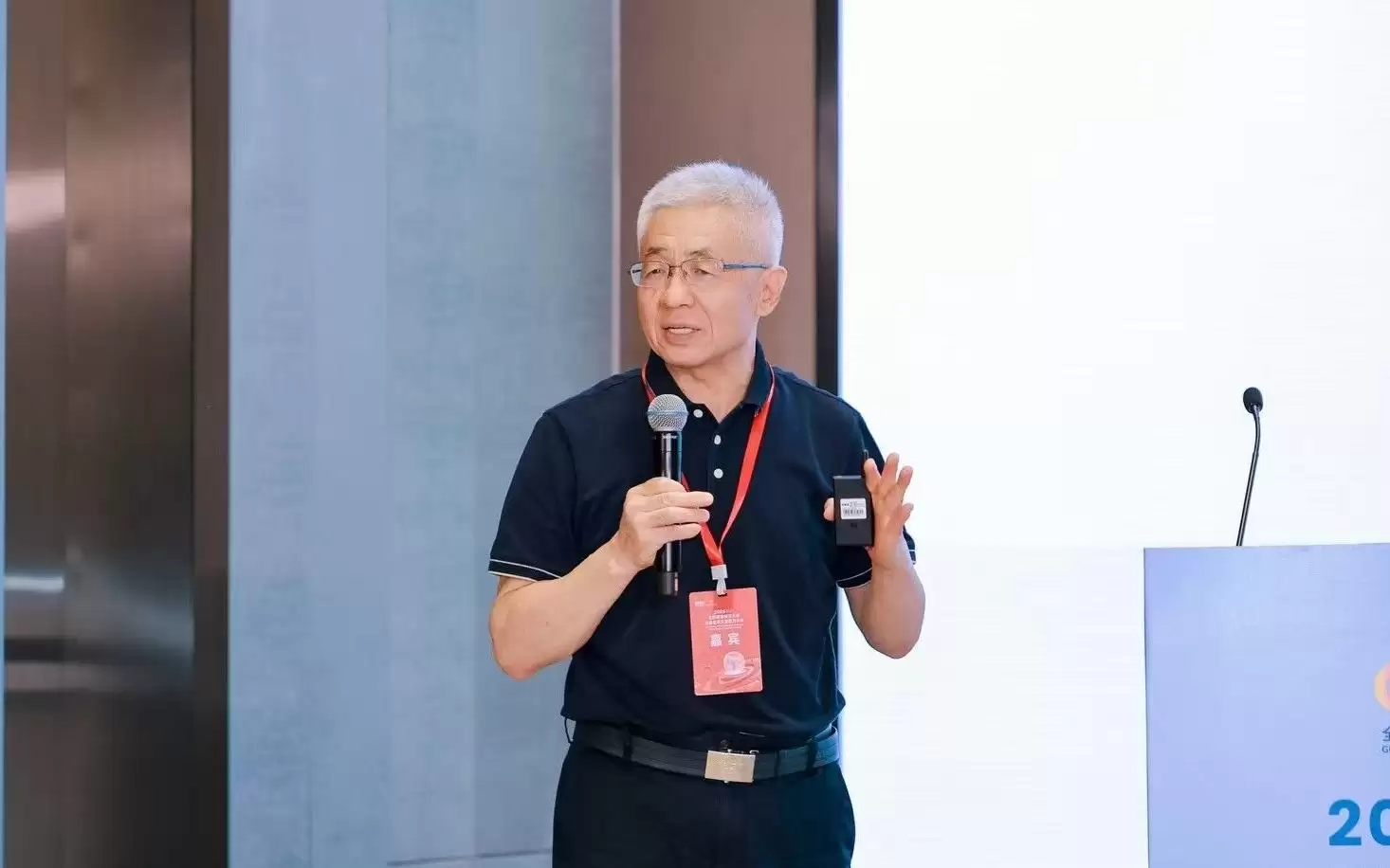 太空算力站上产业风口：如何从概念探讨全面迈向工程化与产业化落地