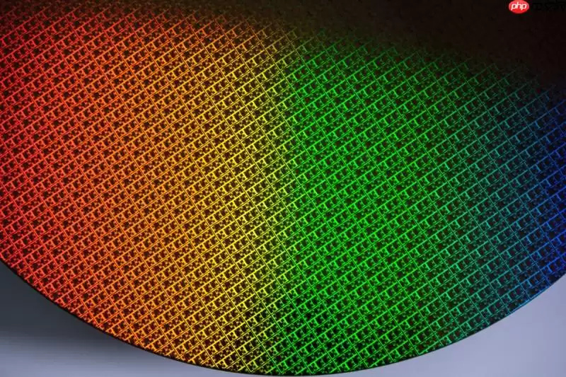 同样功耗性能提升9%、同样性能功耗省18%，Intel 18A-P制程更快也更省电