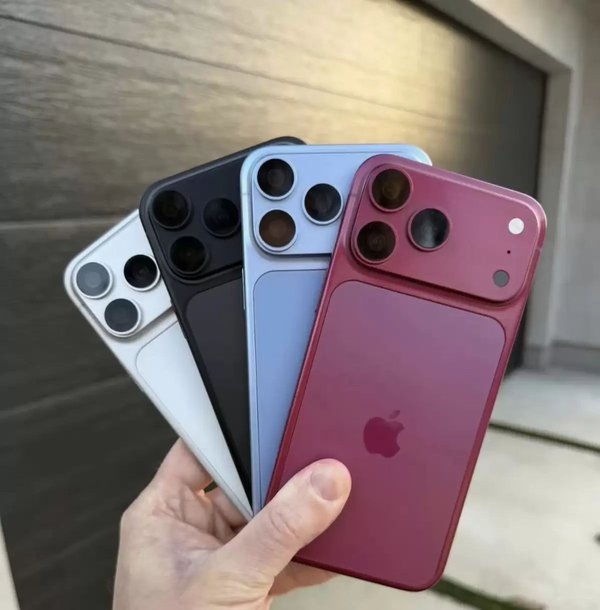 苹果官宣全面涨价 分析现在上车还是等iPhone18