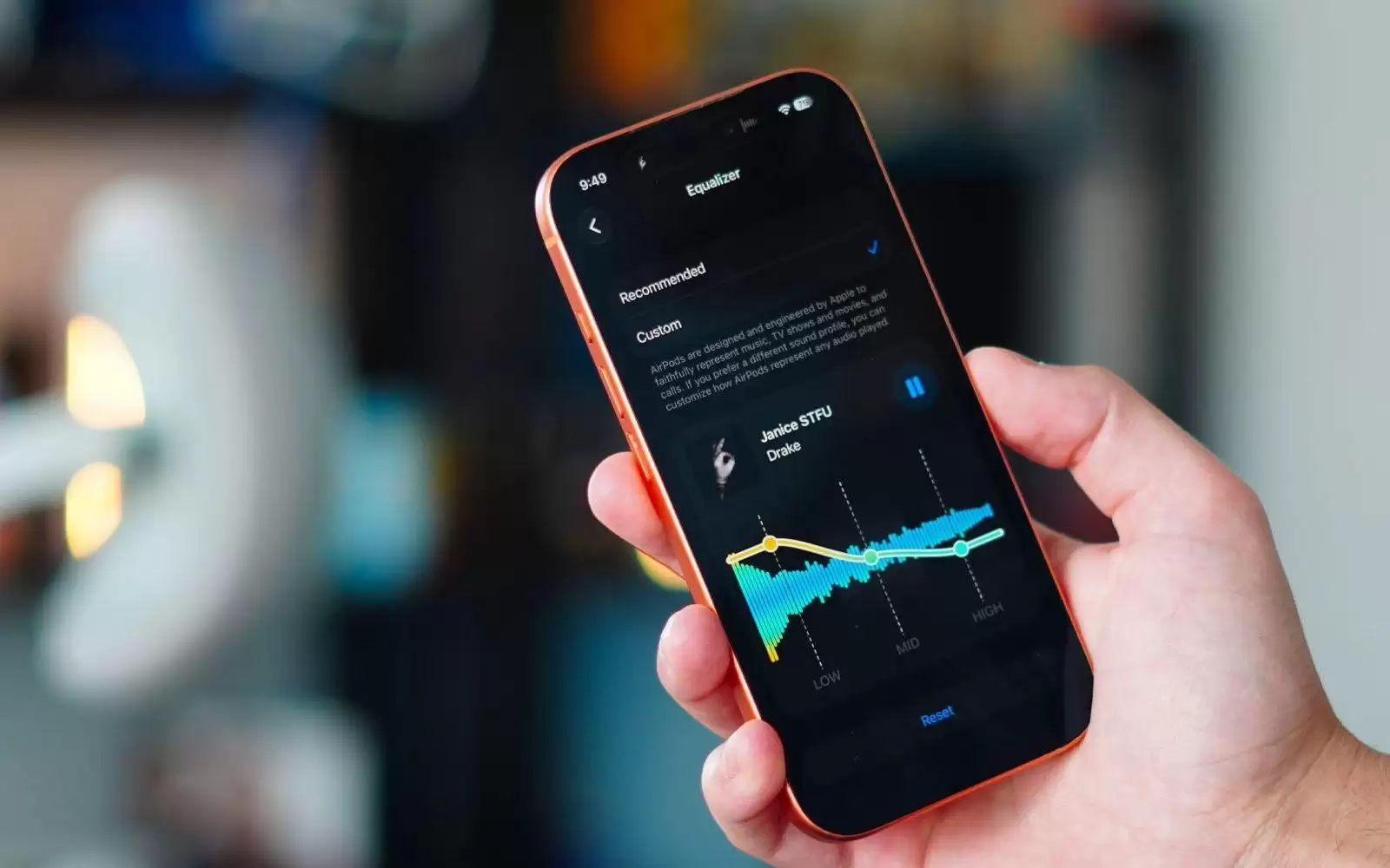 苹果iOS 27升级AirPods体验：Siri AI、心率同步、精准查找等