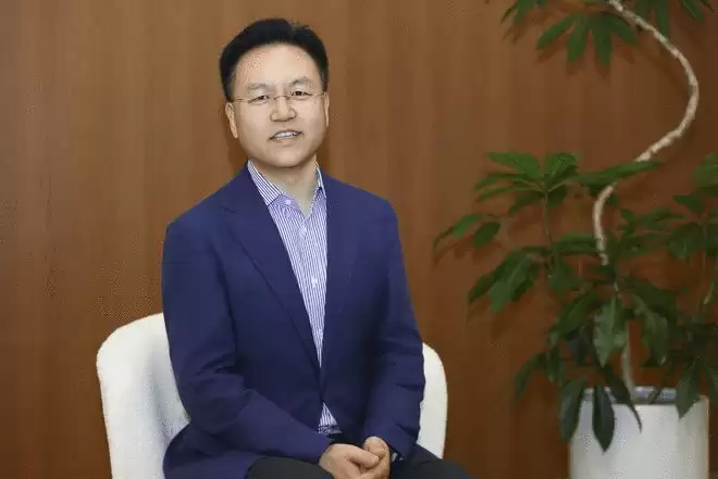 佳能行摄生态中国访谈：专业影像器材，助力生态摄影与鸟类保护